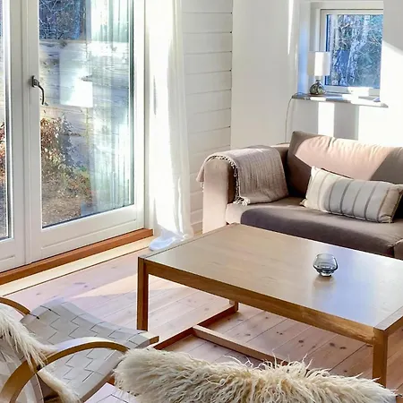 Casa de Férias Lovely In With Wifi