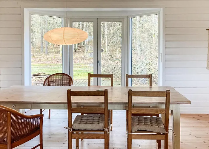 Lovely In With Wifi Holiday home *